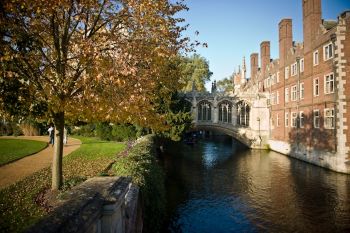 CAMBRIDGE - RIVER ST JOHNS COLLEGE