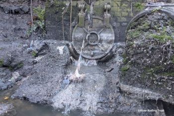 CSO UNPERMITTED OUTFALL ALDERS BROOK LONDON - THAMES21