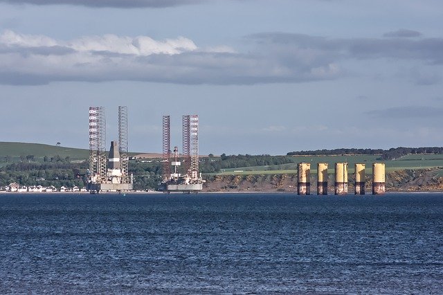 offshore geotech surveying