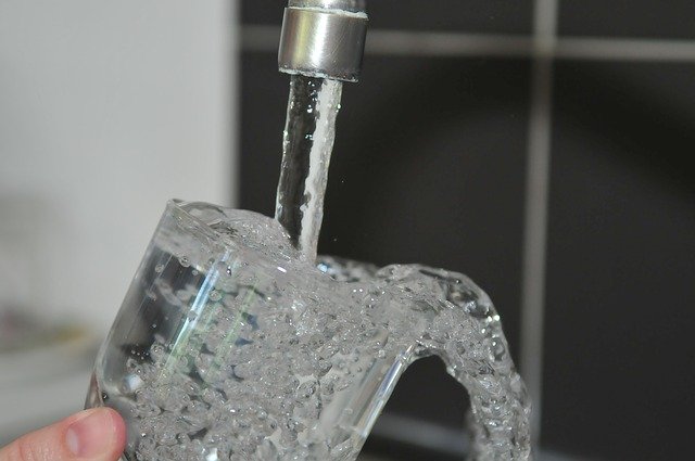 tap glass