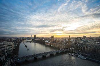 RIVER THAMES  PARLIAMENT - image courtesy Phillip Reiner 1