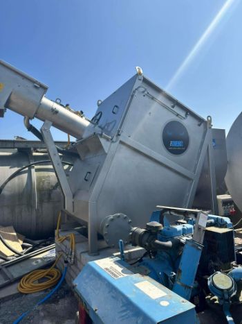 SAVECO Investment in the Beast receiving station has created an increased throughput of more than 30 for Pellows Waste Disposal. 1
