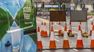 SCOTTISH WATER GENERIC VAN  ROAD CLOSURE