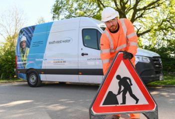 SOUTH EAST WATER GENERIC VAN  MAN 1