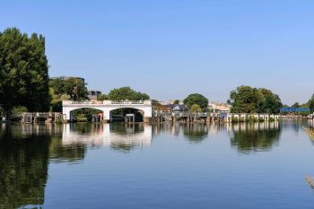 THAMES WATER RIVER THAMES TEDDINGTON
