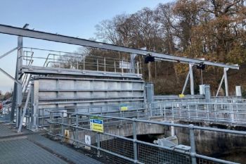 Taplow Stop Log Gantry 1