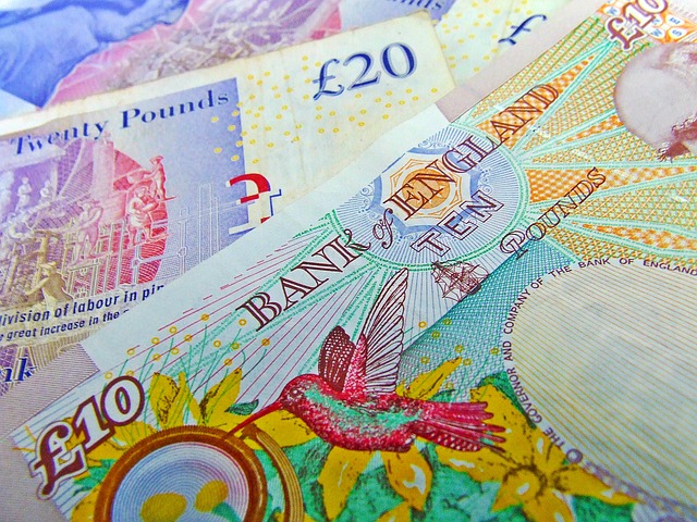 currency-1018220 640