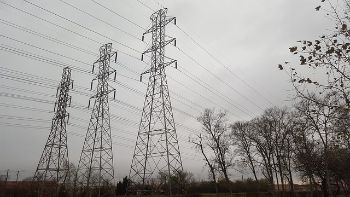 electric pylons 1